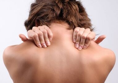 How osteochondrosis of the cervical spine manifests itself